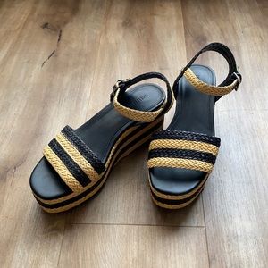 Super cute wedges, perfect height